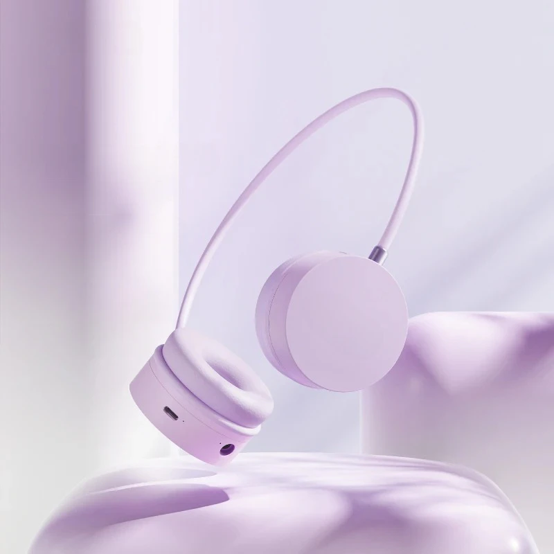 Lightweight Wireless Headphones
