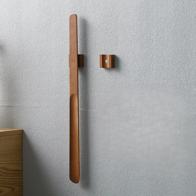 Magnetic Mounted Shoehorn