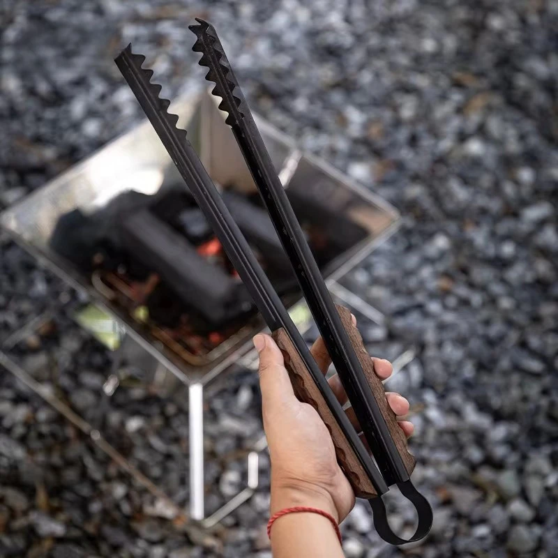 Long Barbecue Tongs