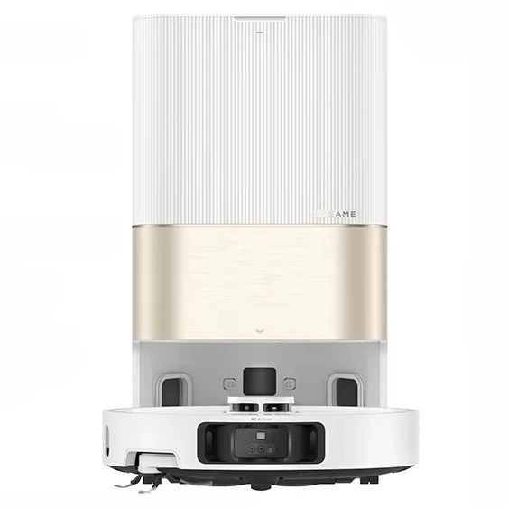 Self-Cleaning Vacuum Robot