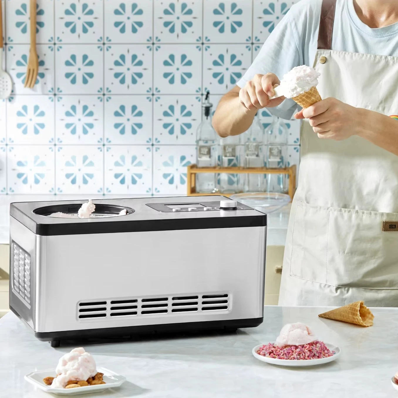 Automatic Ice Cream Maker