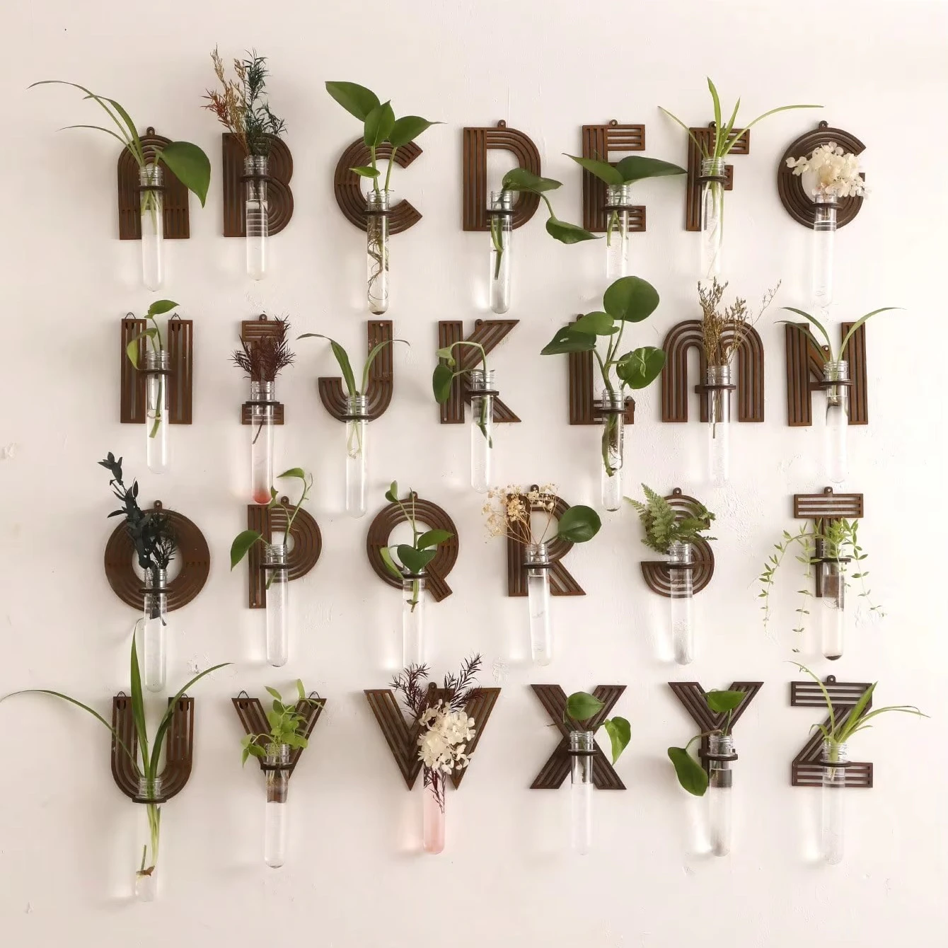 Letter Propagation Vase