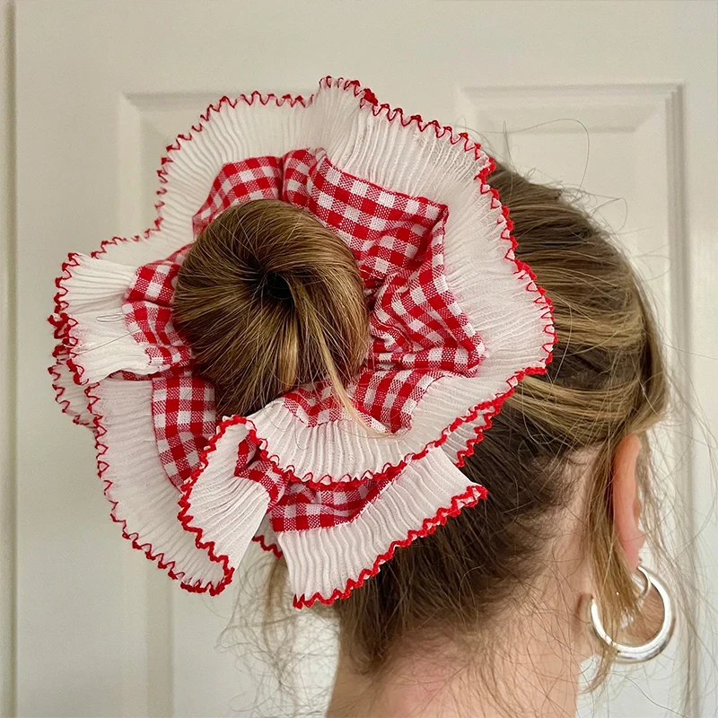 Oversized Lace Scrunchie