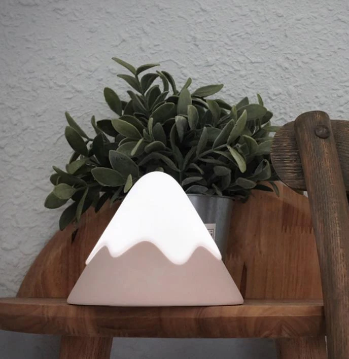 Snow Mountain Bedside Light