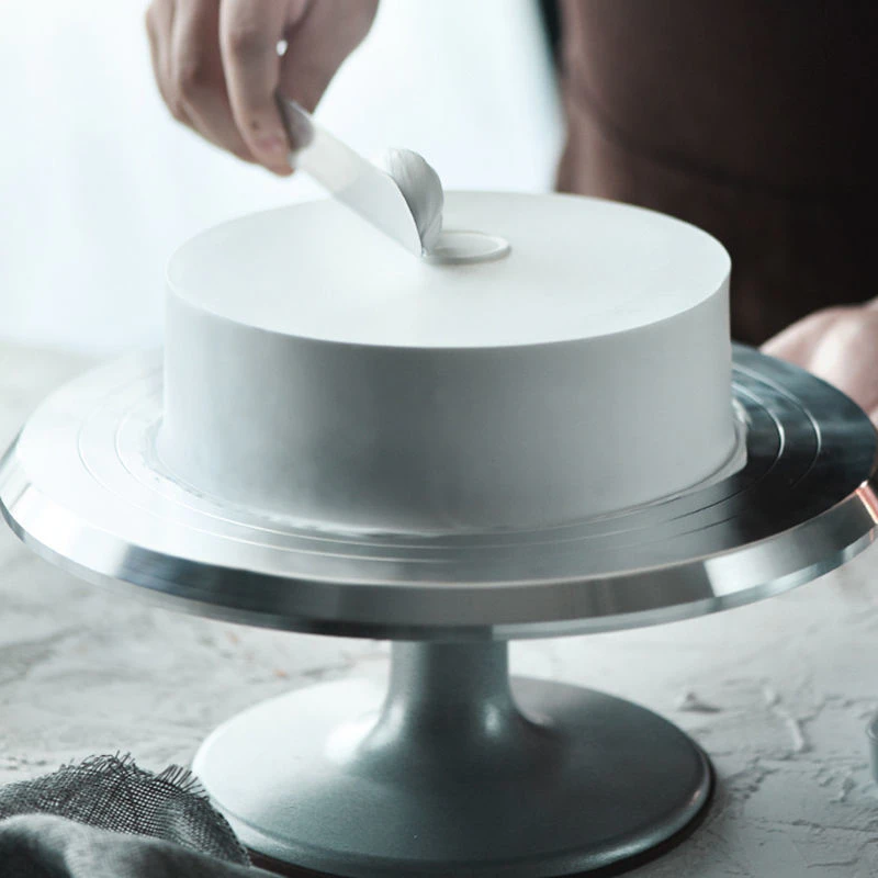 Cake Decorating Turntable
