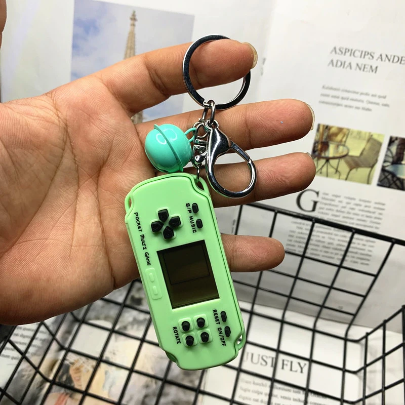 Retro Key Chain Game