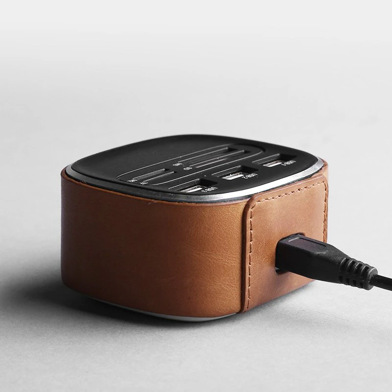Leather USB Card Reader Hub