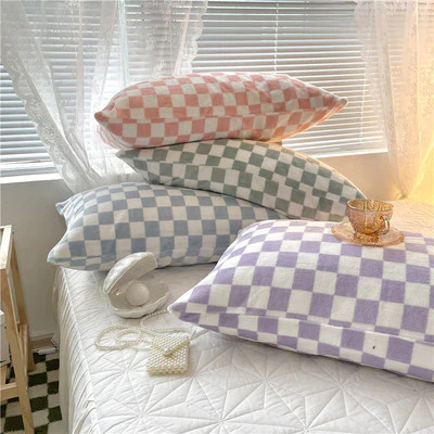 Checkerboard Bed Pillow