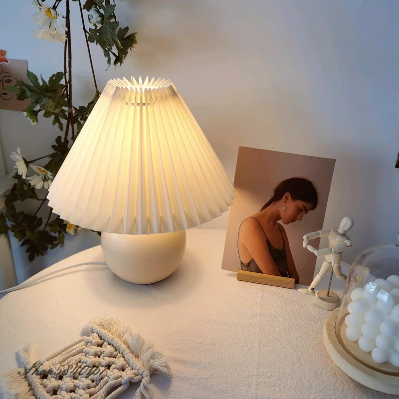 Pleated Ceramic Table Lamp