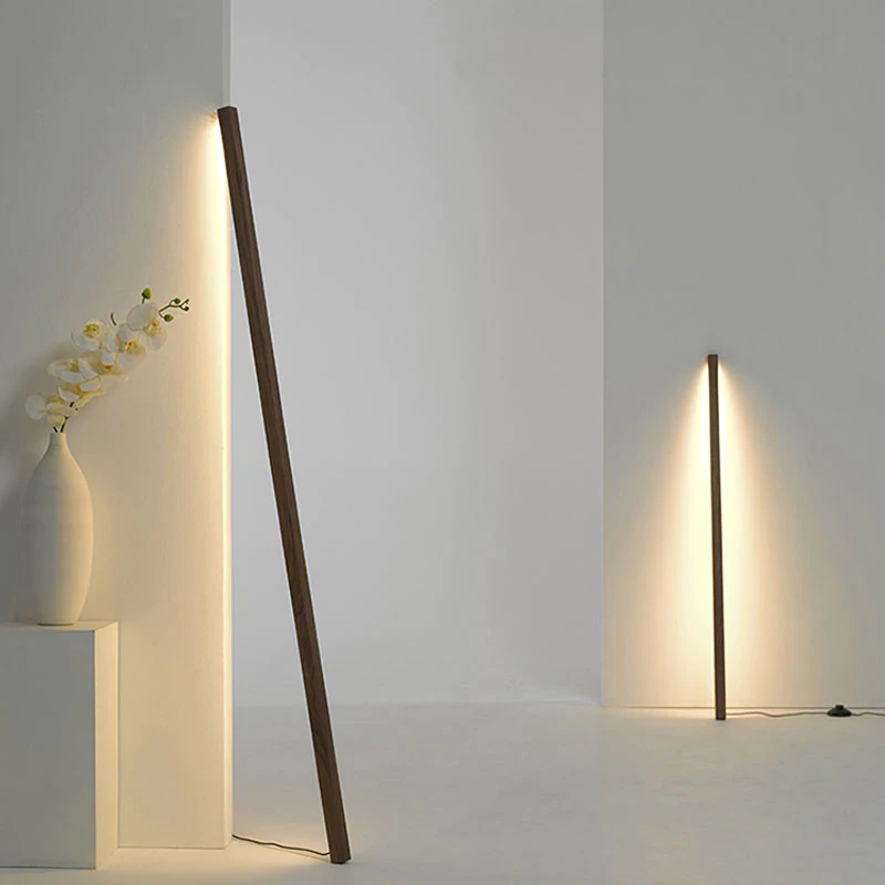 Minimalist Leaning Wood Lamp