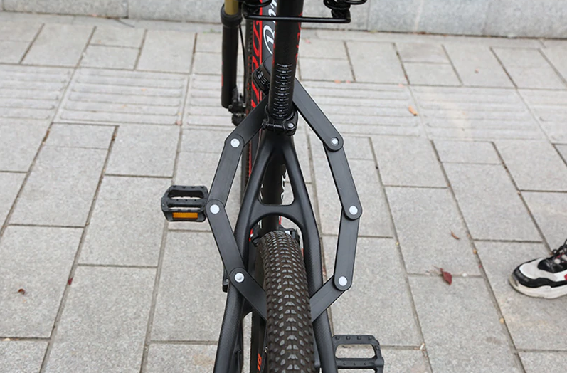 folding-combination-bike-lock-9xLAWGsfwLookuiWR673.png