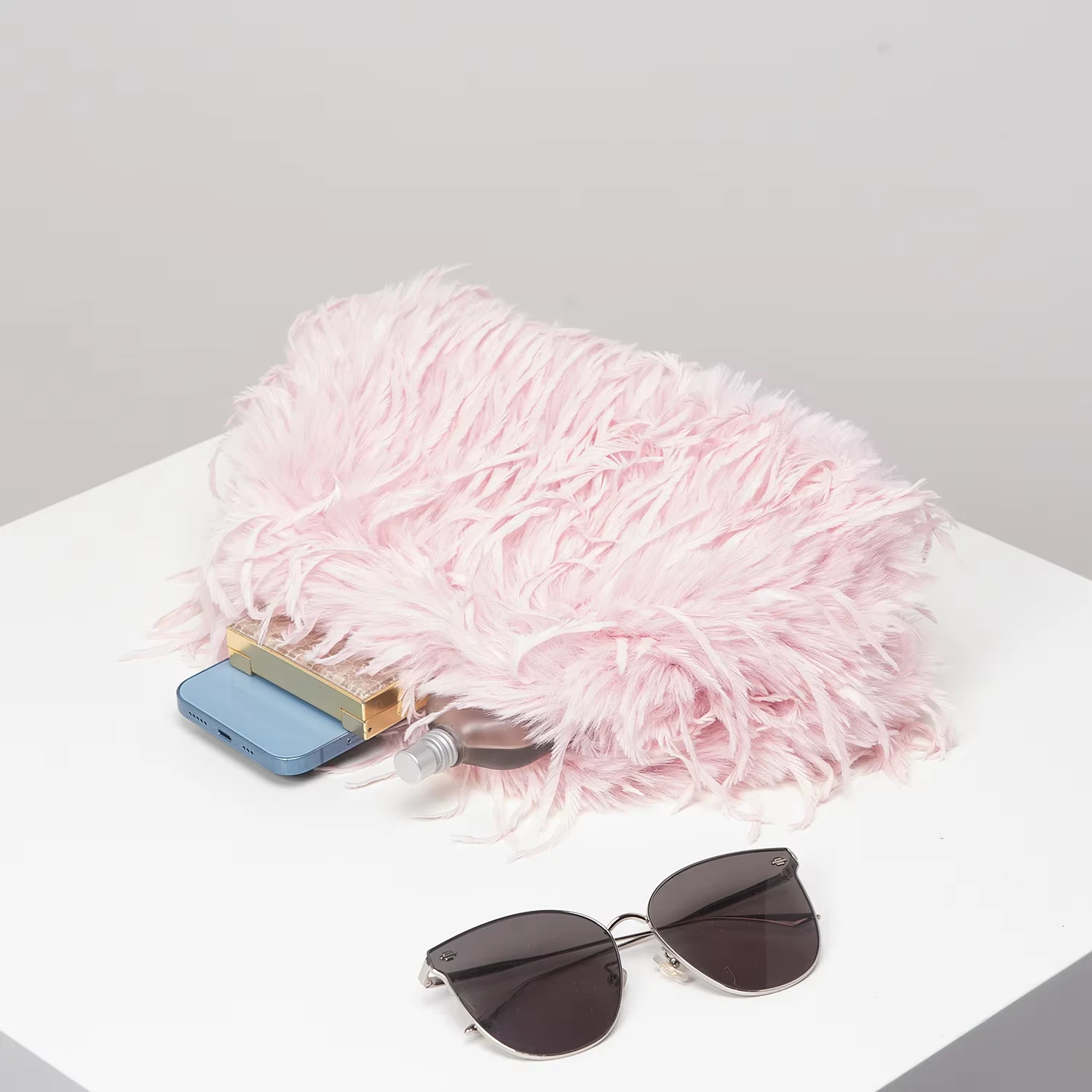 Super Fluffy Clutch