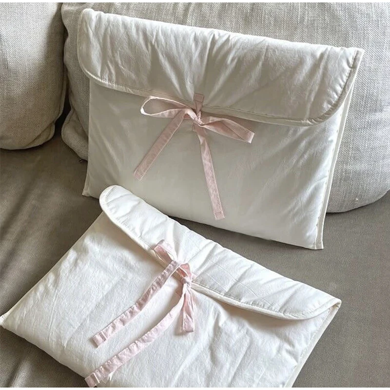Chic Bow Laptop Sleeve