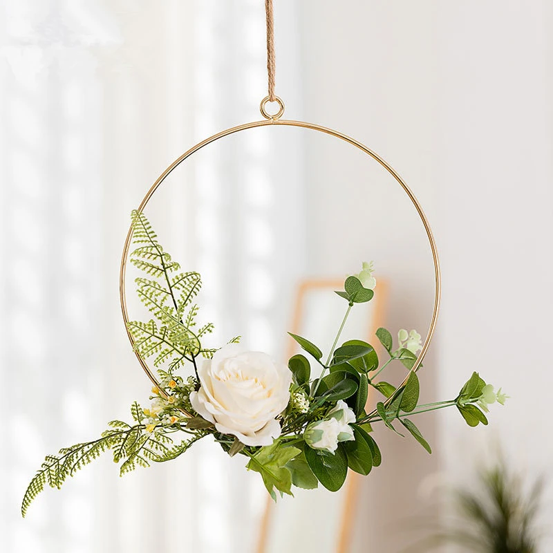 DIY Metal Garland Hanging