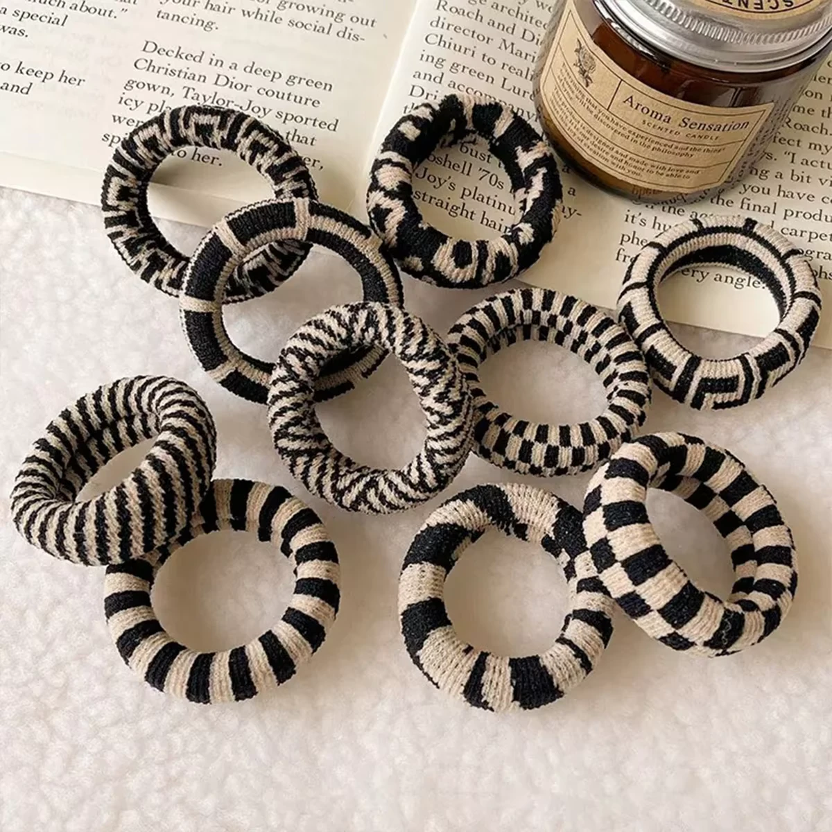 Monochrome Hair Ties