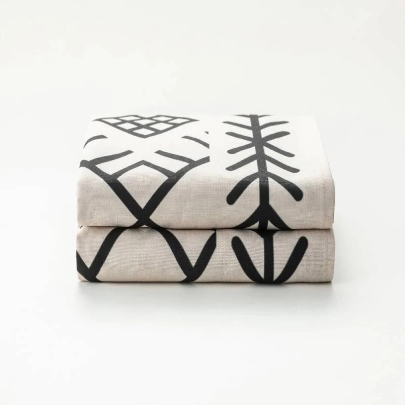 nordic-shower-curtain-EnkOkBpZICCVcitEkoEG.jpg