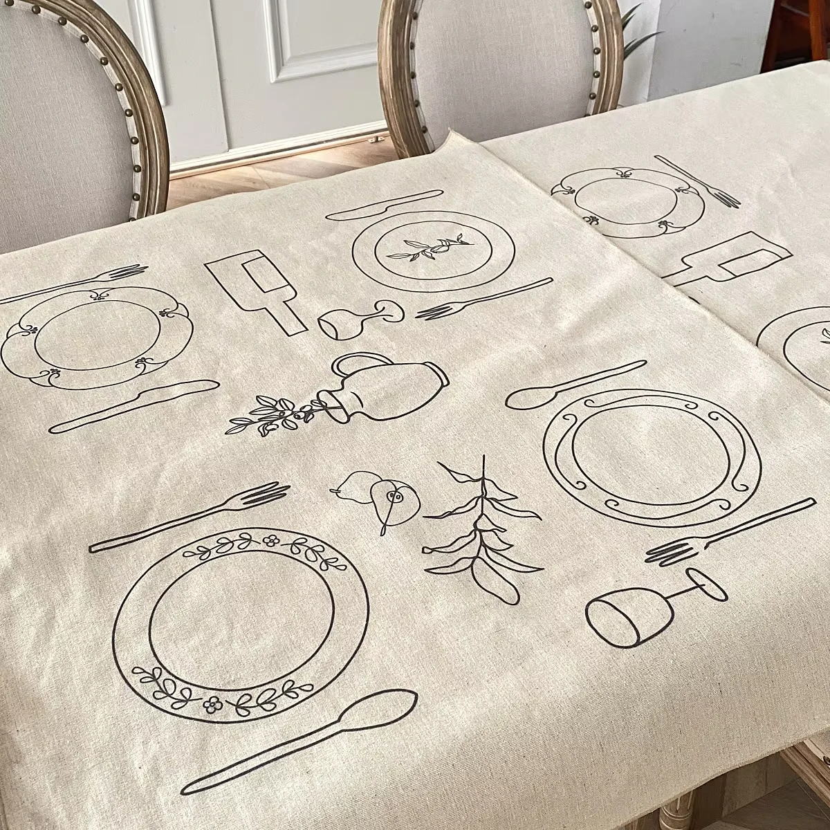 Creative Linen Tablecloth