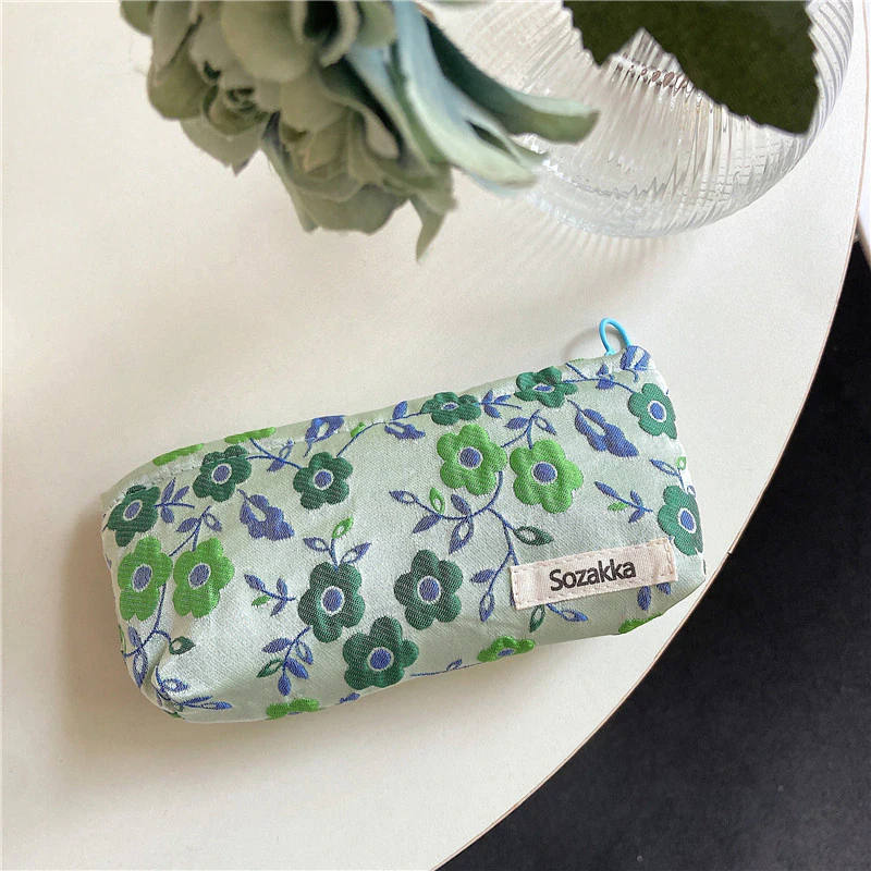 Vintage Flower Pouch