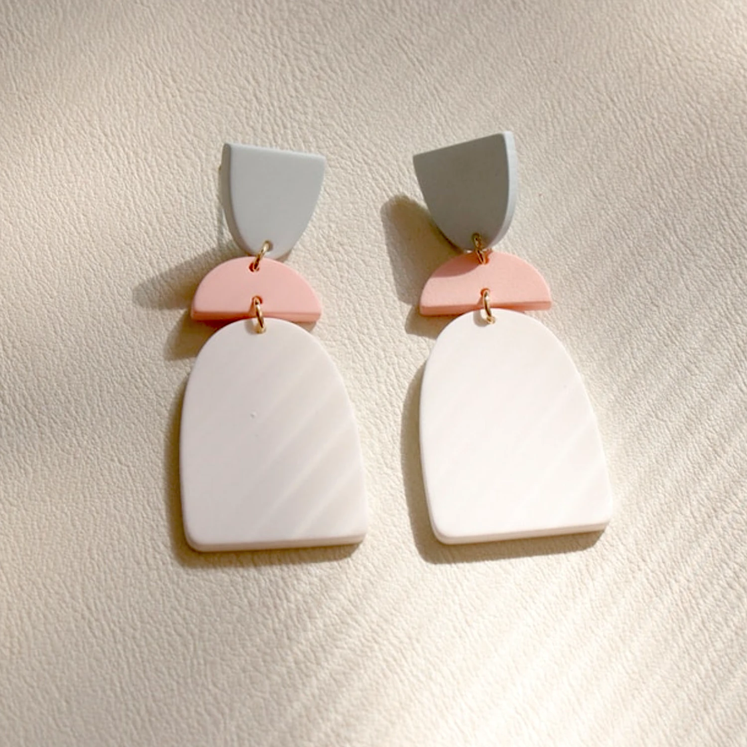 geometric-drop-post-earring-GC6c6jTTzuH5fB5Aorp6.png