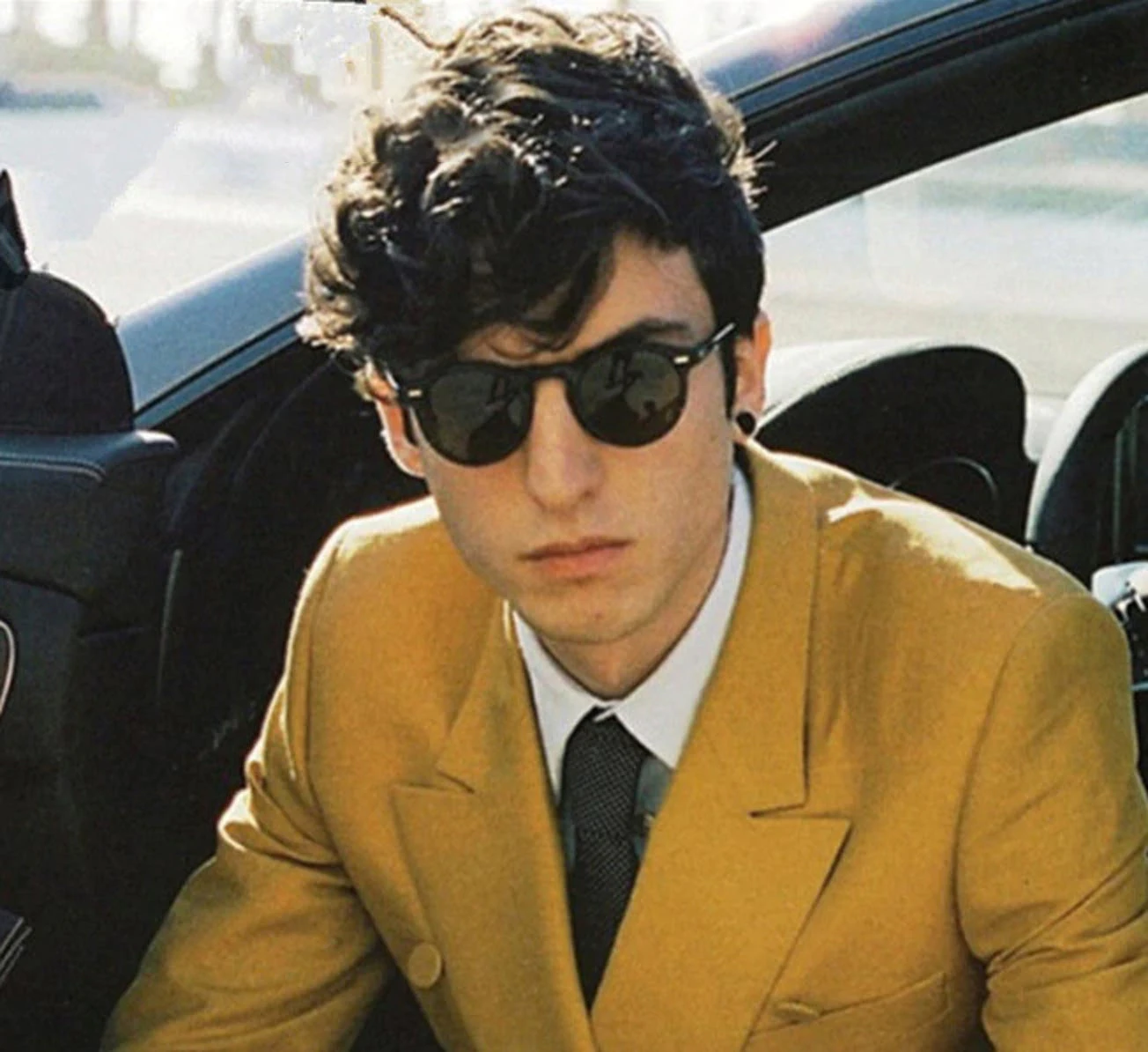 retro-round-oxford-sunglasses-GCYJoJzgYzaRYzPnwc1k.jpg