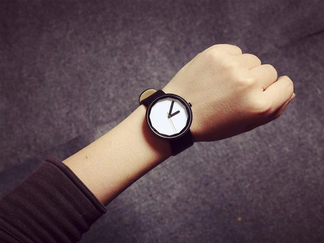 Leather Minimal Dodecagon Watch
