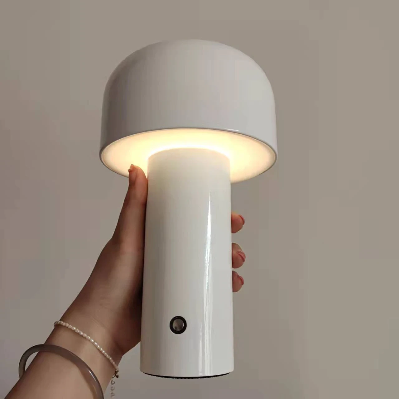 Rechargeable Mushroom Lamp