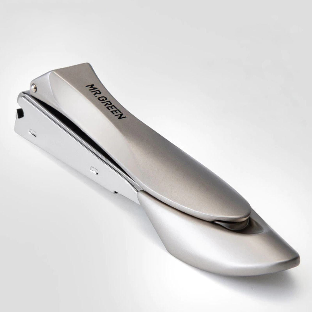 mr-green-luxe-nail-clippers-Jo9deFSlDFA5Si9CozqS.jpg