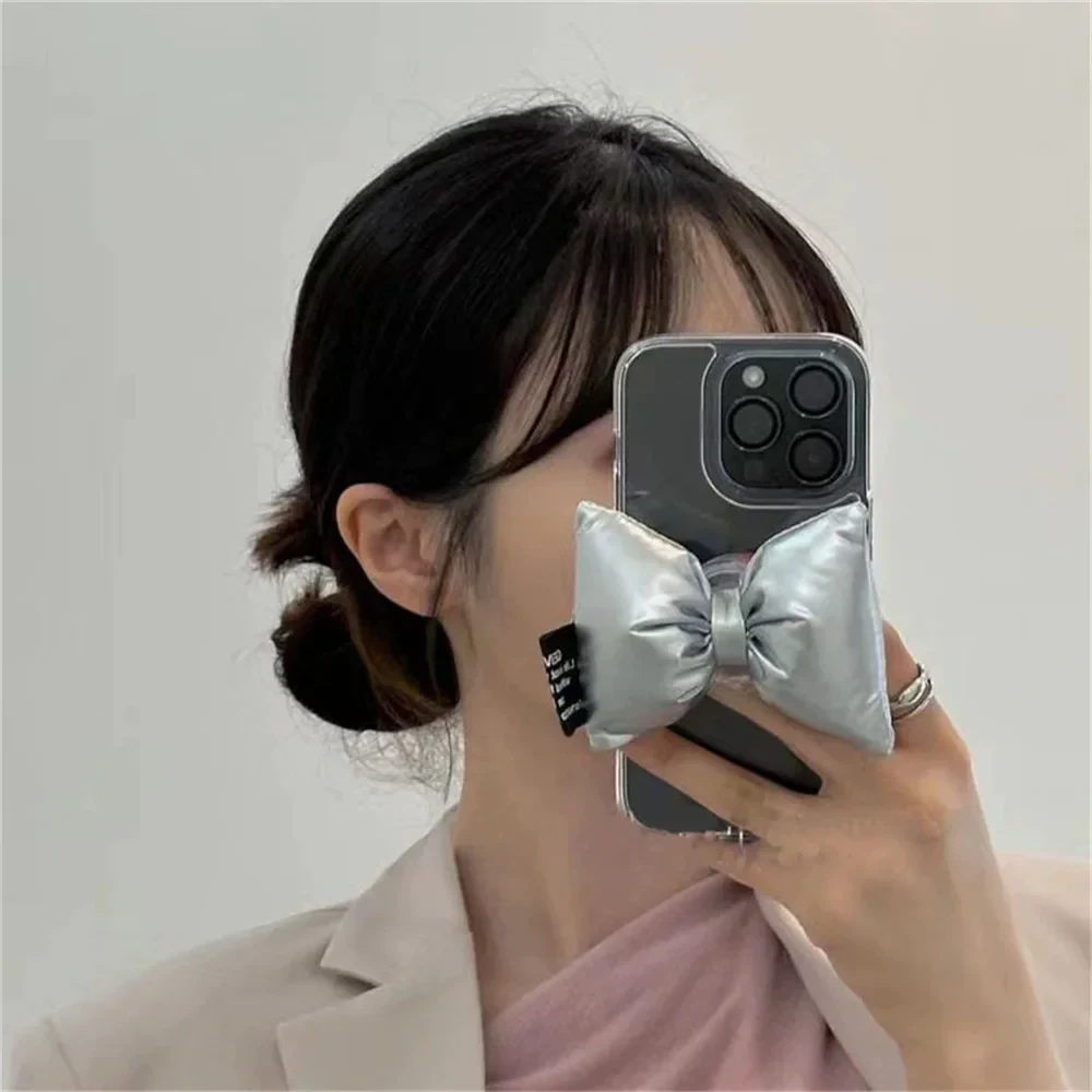 Metallic Bow Phone Grip