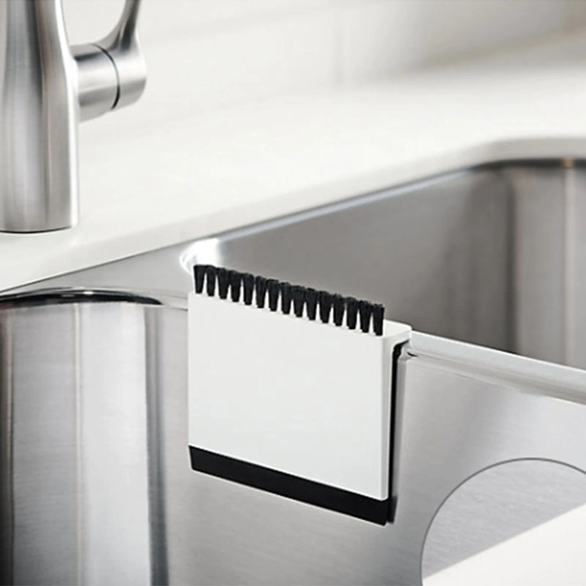 Countertop Squeegee Brush
