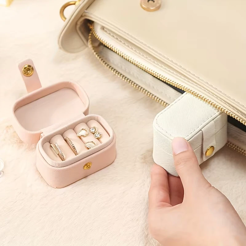 Mini Jewelry Organizer