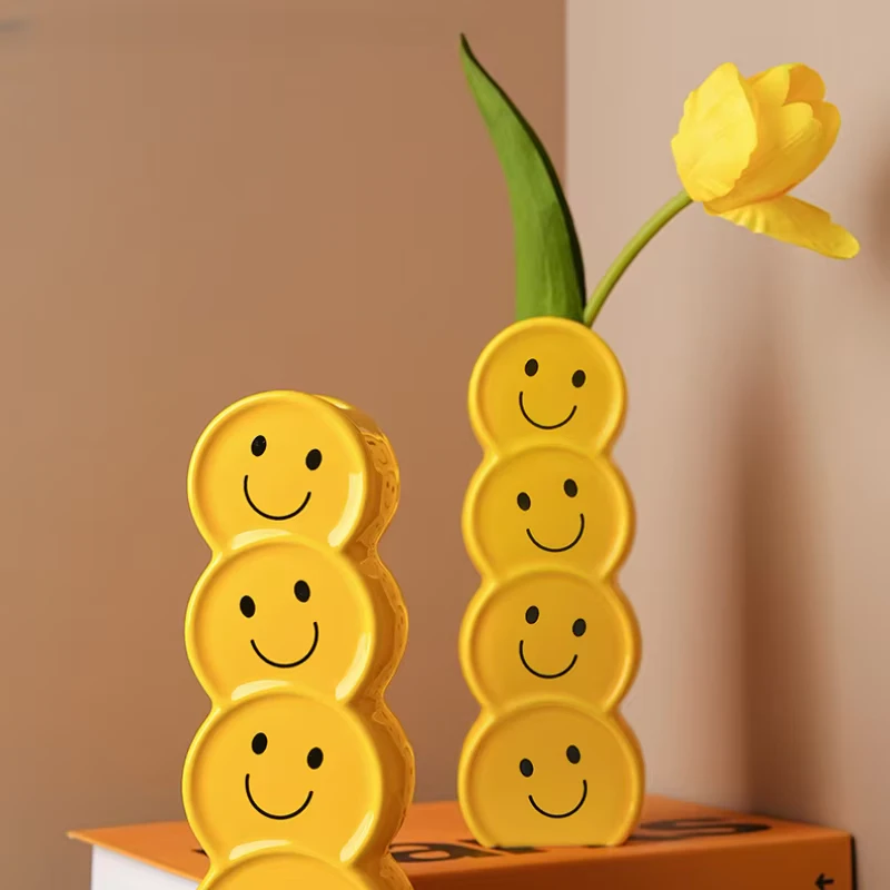 Smiling Face Vase