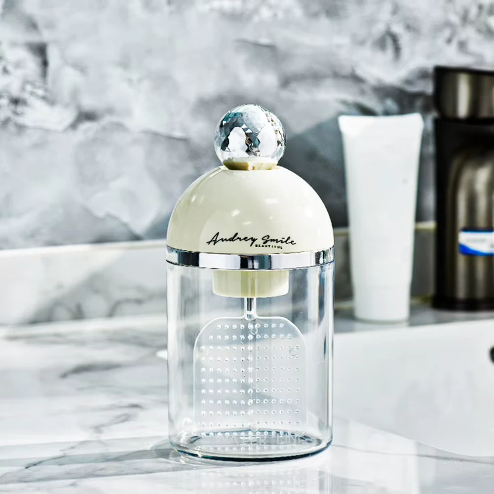 Automatic Facial Foamer