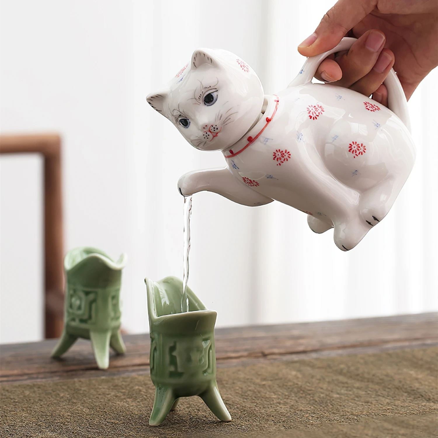 Porcelain Cat Teapot