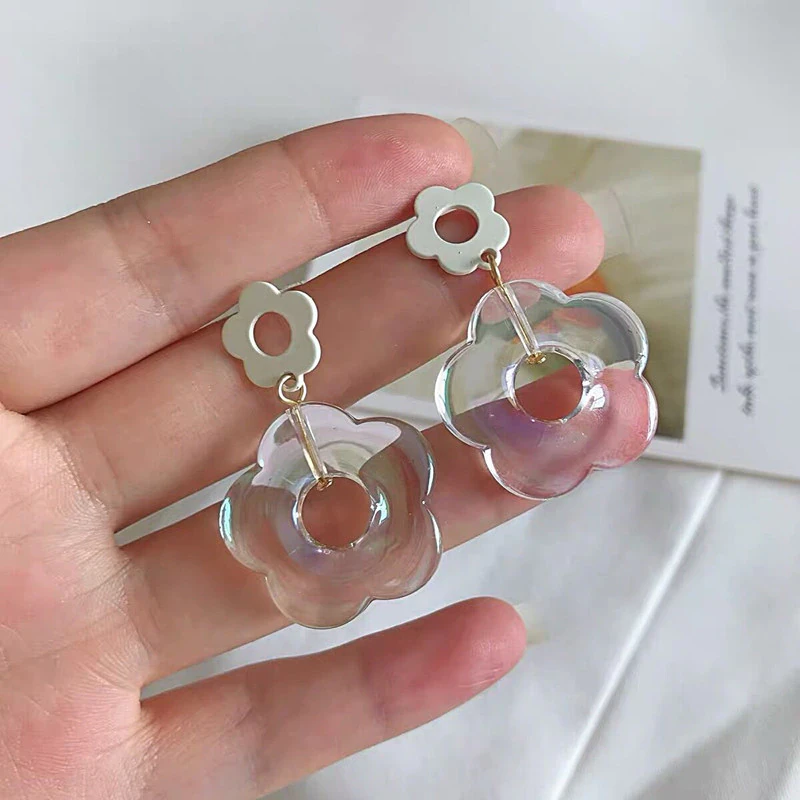 Retro Flower Drop Earrings