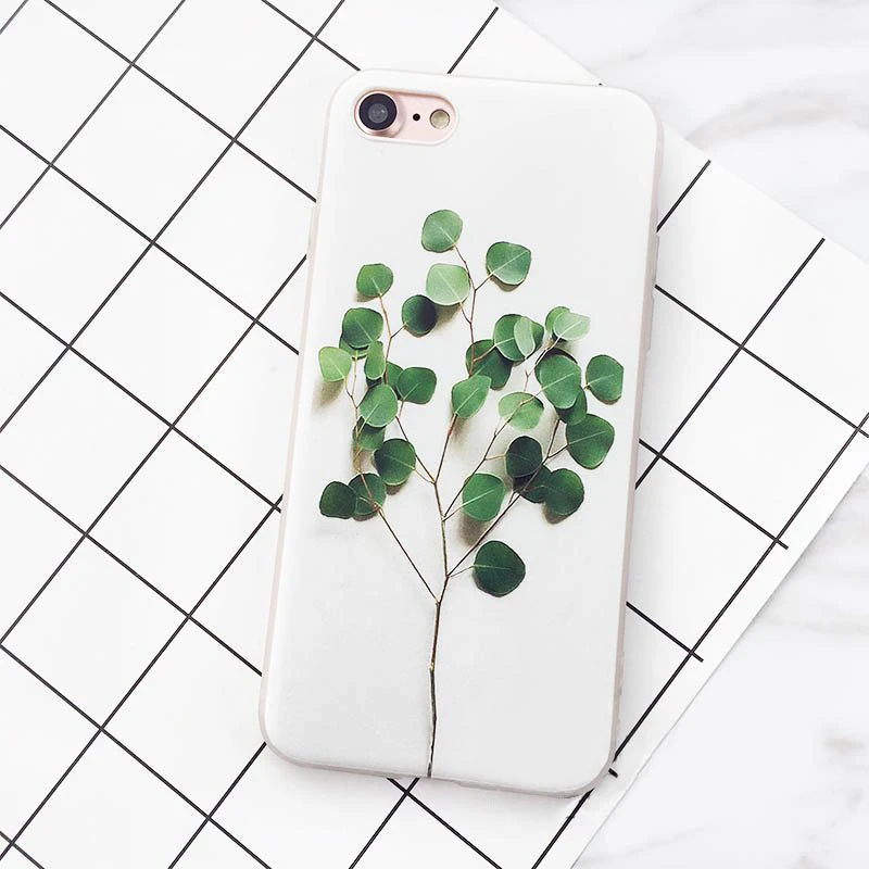 Leafy White iPhone 7 Case