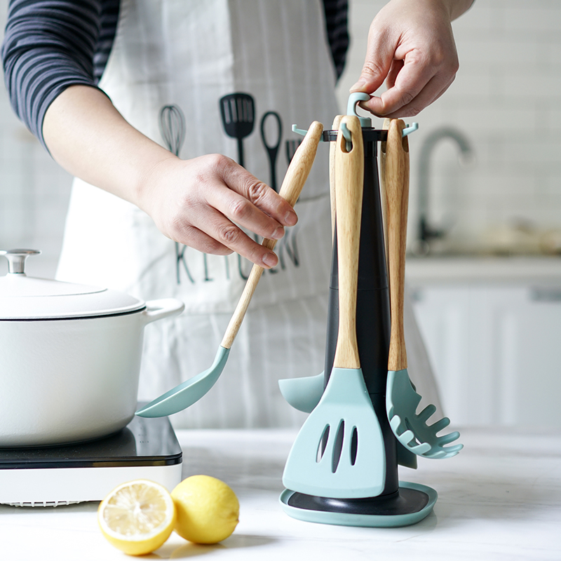 Silicon Kitchen Utensils & Stands