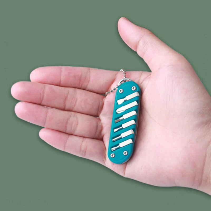 Multifunctional Pocket Tool