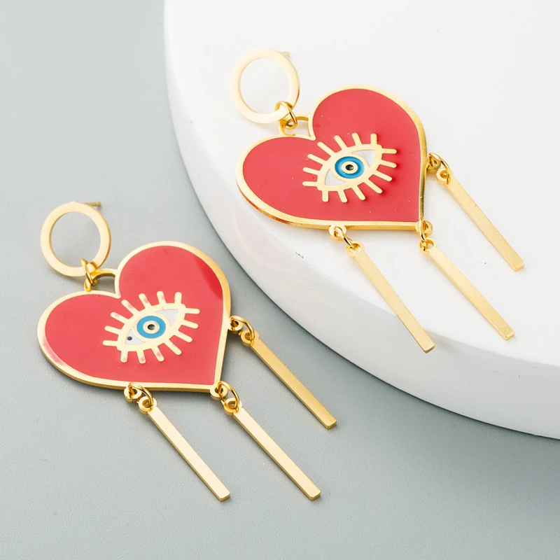 Heart Eyes Drop Earrings