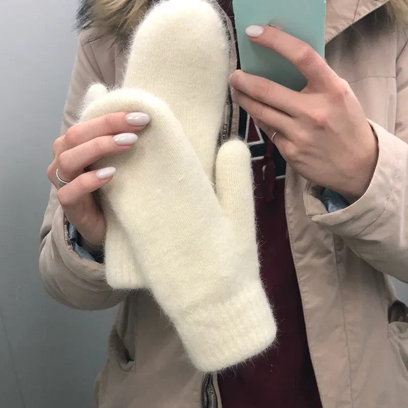 Cozy Mittens