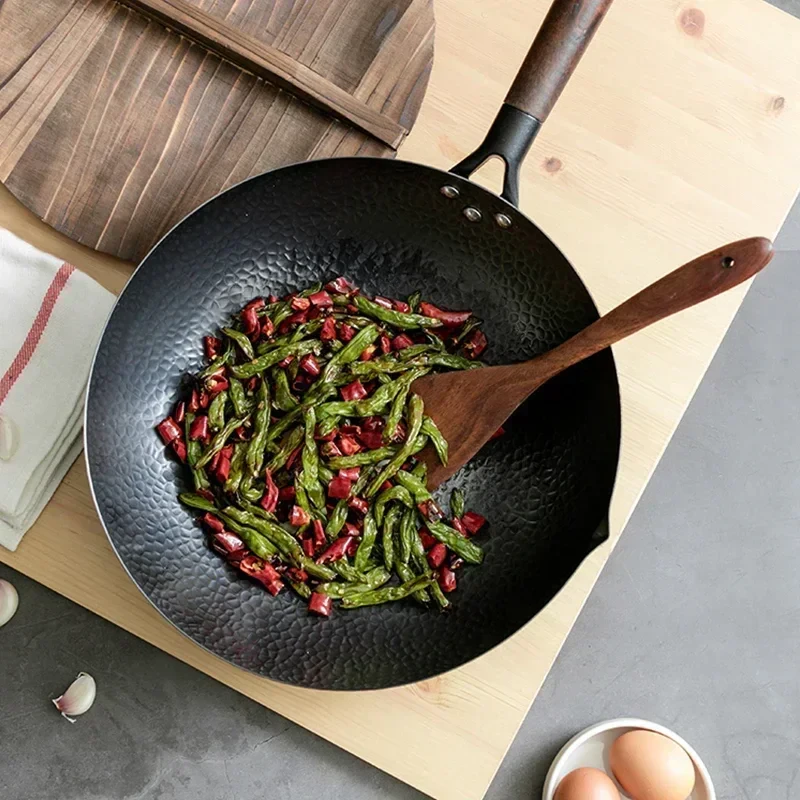 Cast Iron Wok