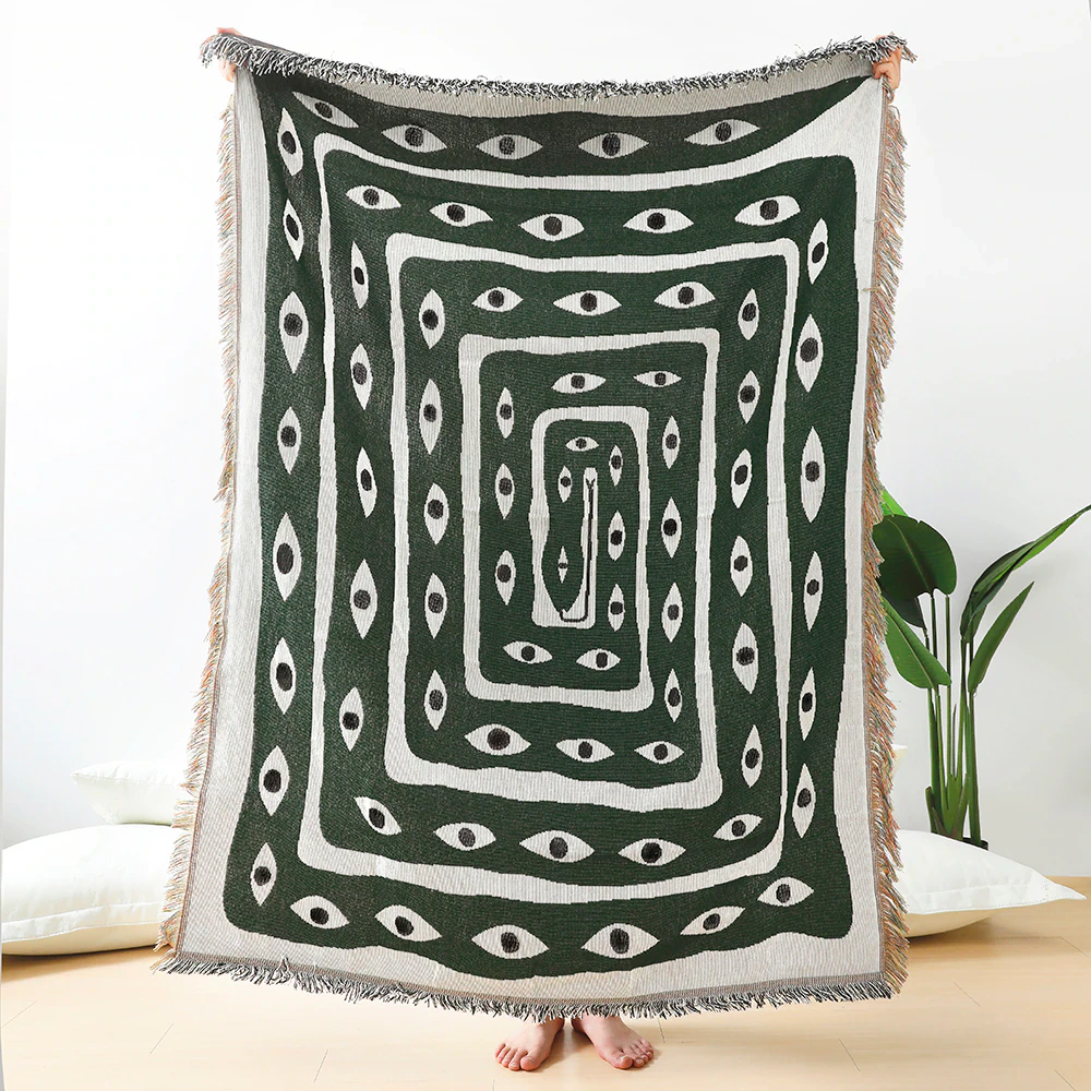 Lightweight Decorative Throw Blanket