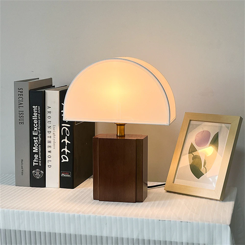 Retro Wood Lamp