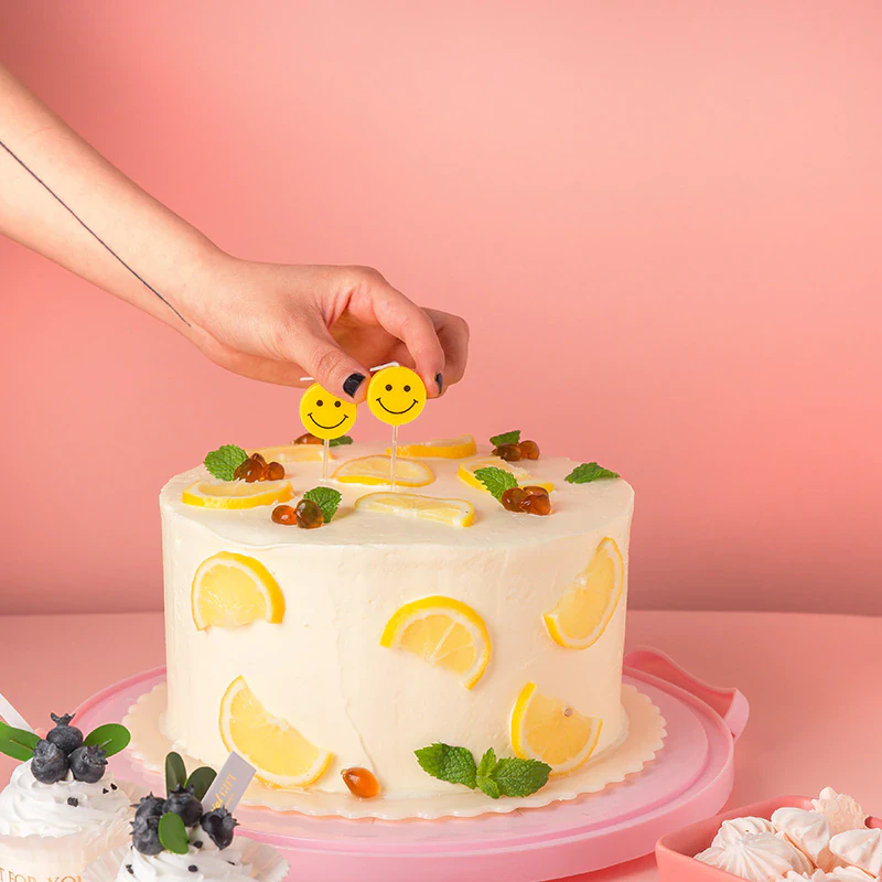 Smiley Cake Topper Candles