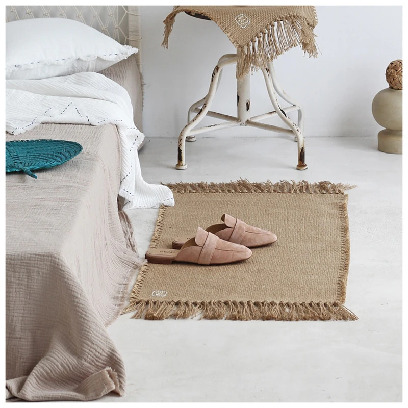 Jute Tassel Floor Mat