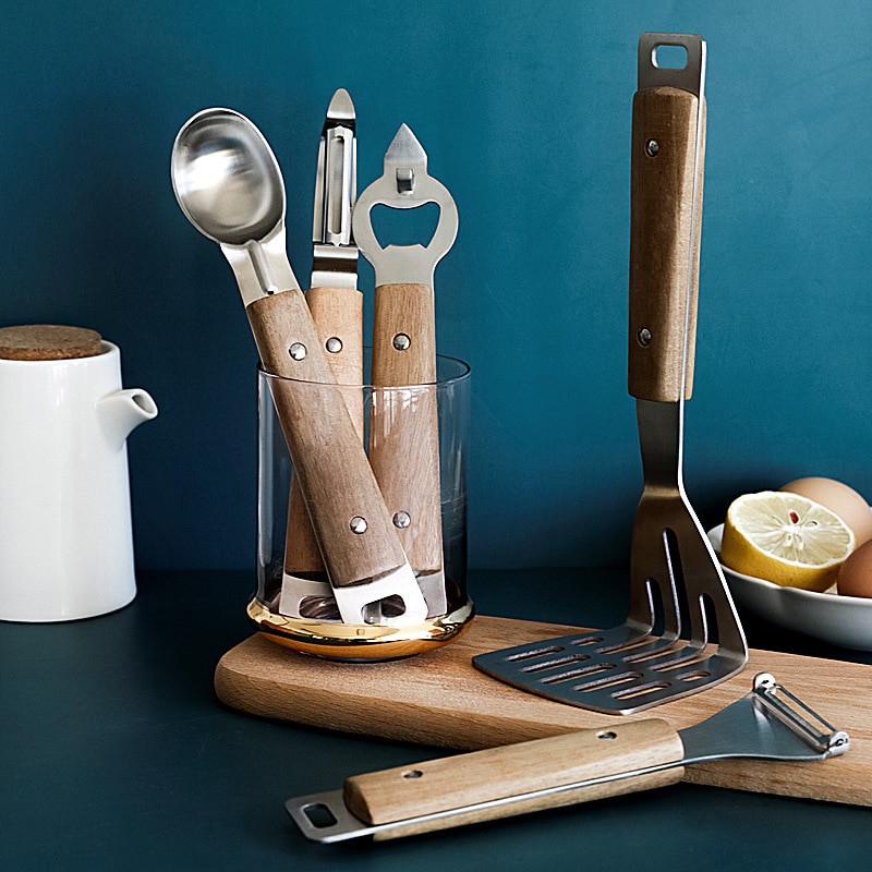 Wooden Kitchen Utensils