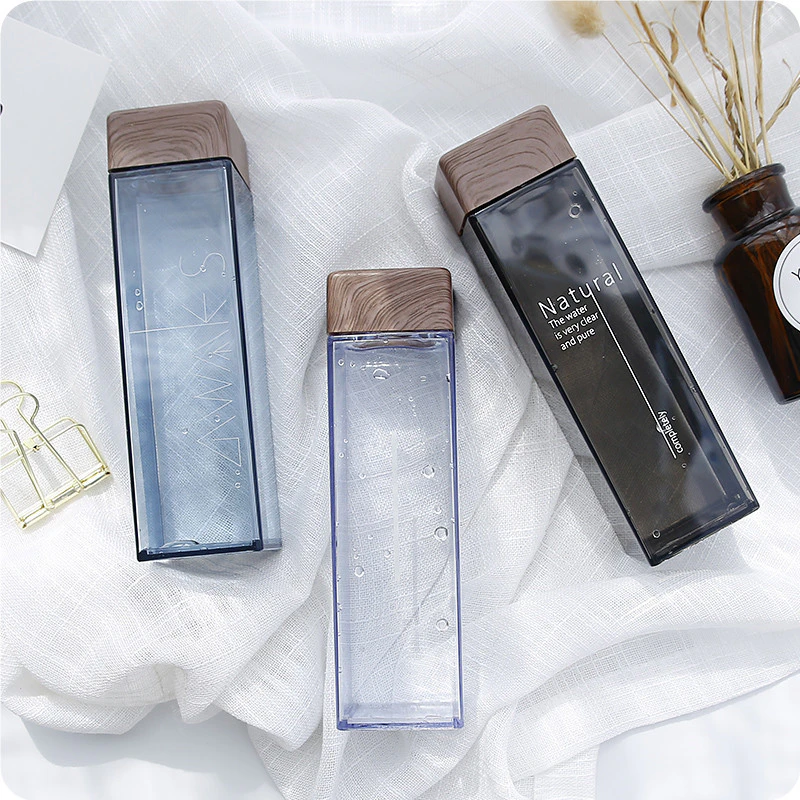 Minimalist Water Bottle - Square Shape With Wood Grain