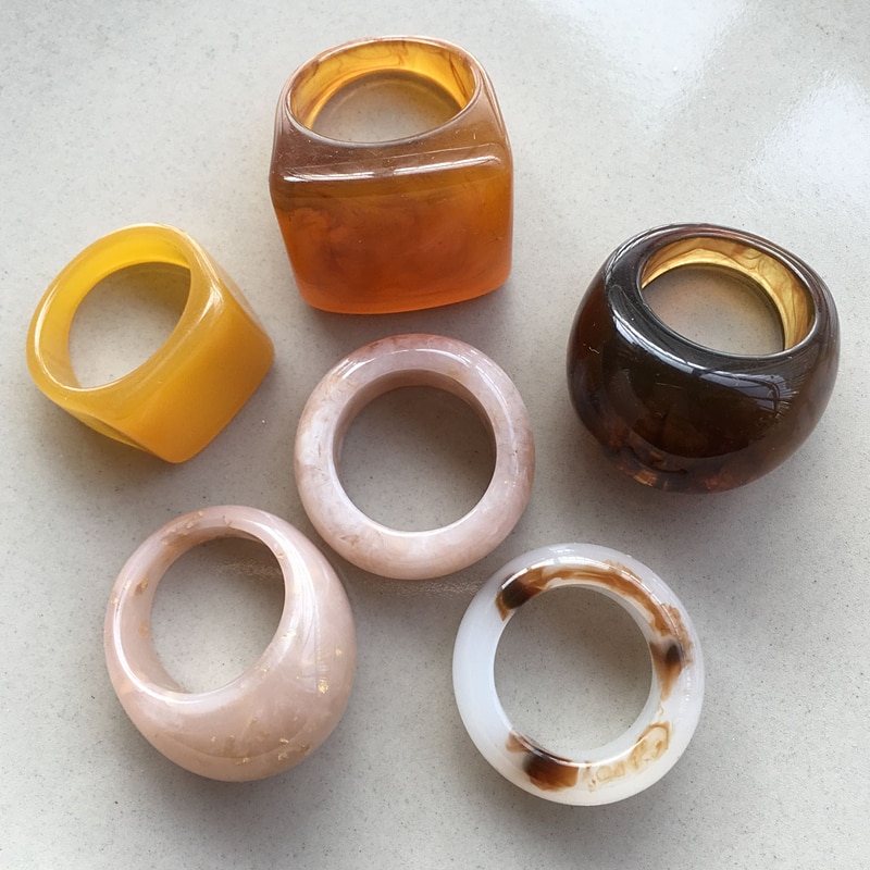 Retro Resin Ring