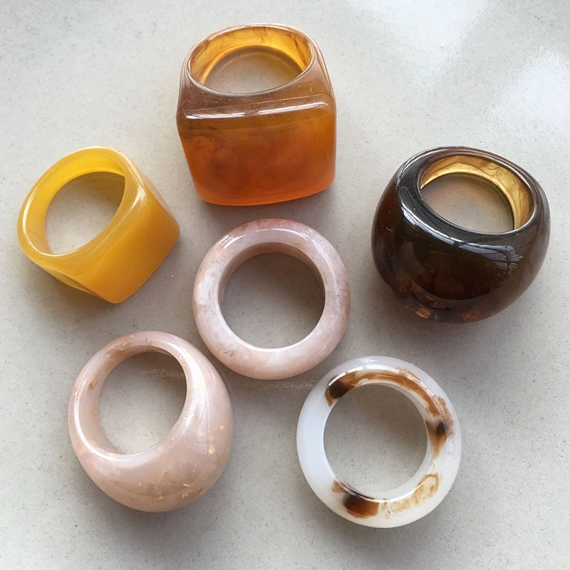 Retro Resin Ring