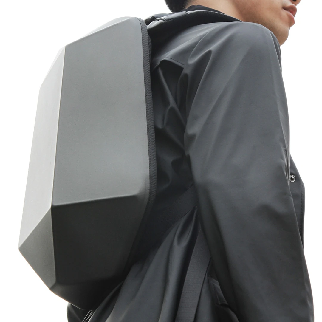 Rigid Polyhedron Backpack