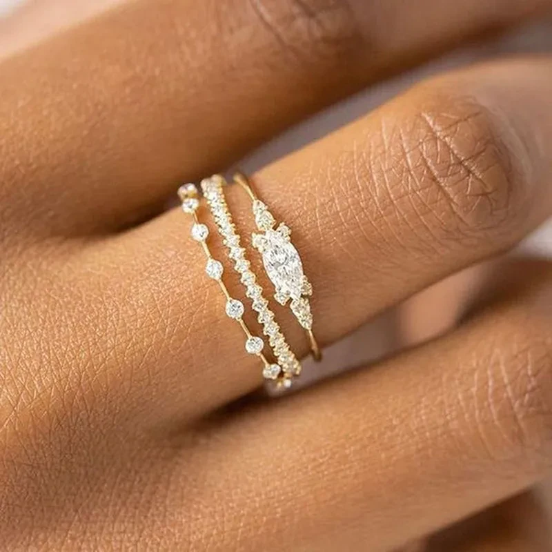 Dainty Gold Ring